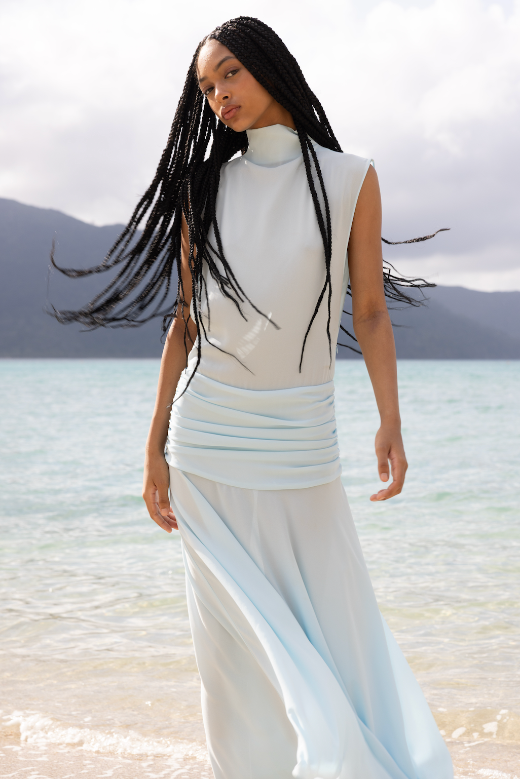 BLUE LARISSA GOWN – World of Rəzôrt